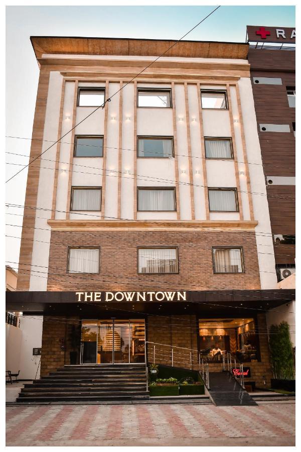 The Downtown Hotel Kanpur Exterior photo